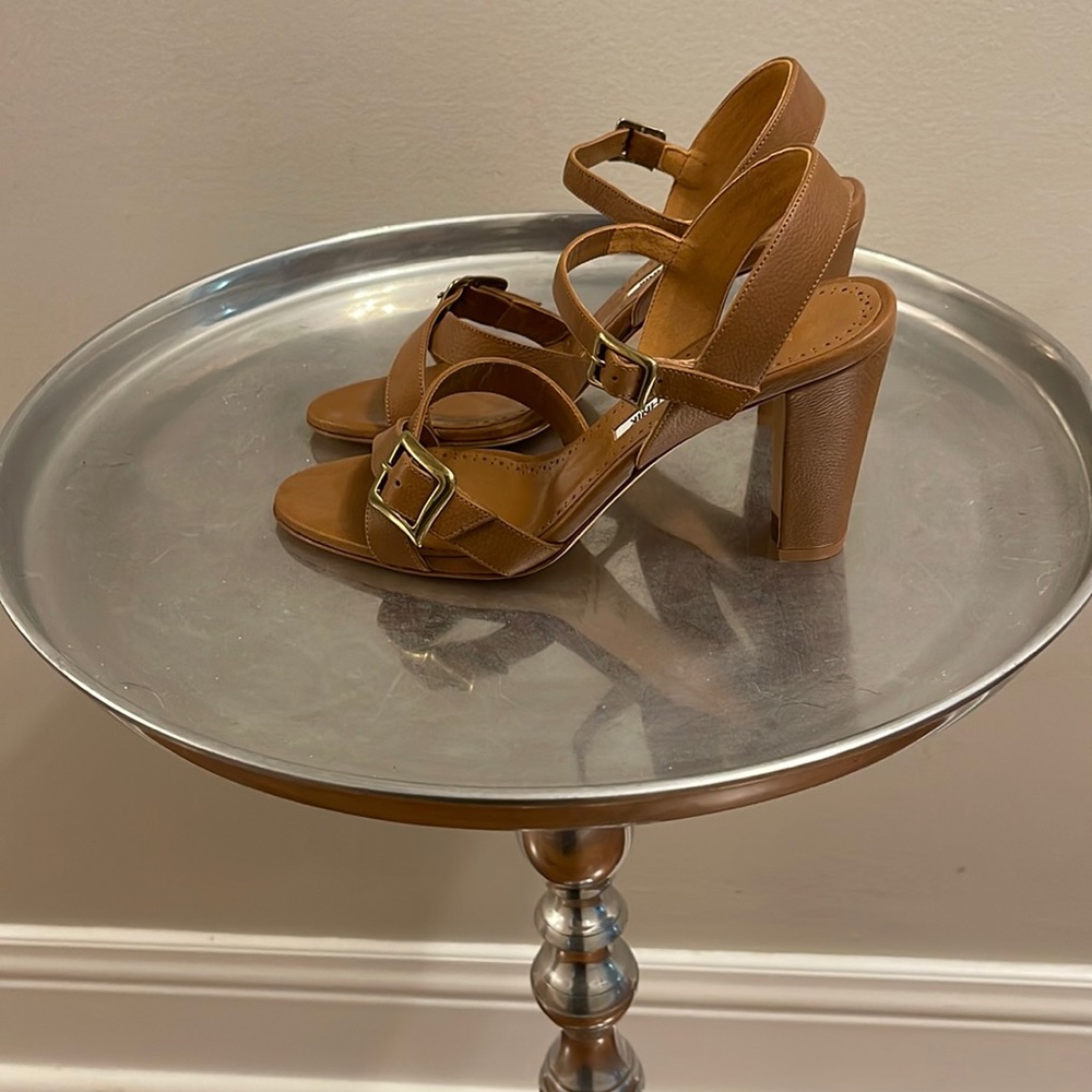 Manolo Blahnik! Size 36 1/2! Like new! Brownish tan sandal!